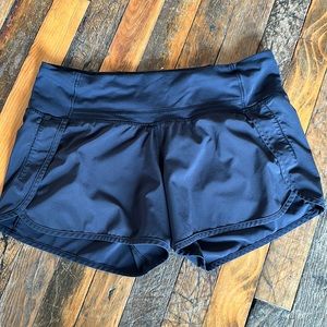 lululemon shorts. Size 6.
